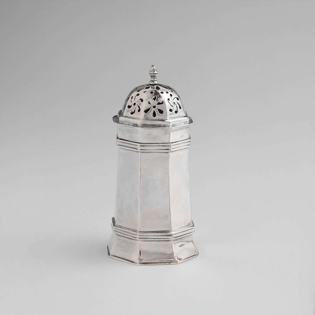 Pepper Box, Jonathan Otis (1723–1791), Silver, American 