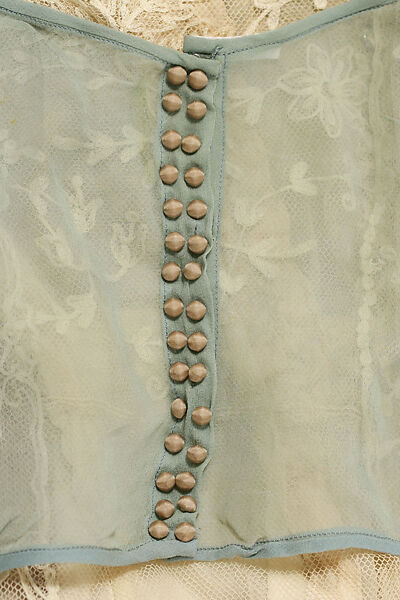 Wedding dress, Bonwit Teller &amp; Co. (American, founded 1907), silk, American