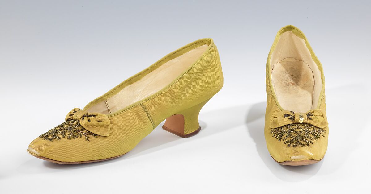 Evening ensemble, Charles Frederick Worth (French (born England), Bourne 1825–1895 Paris), silk, metal, French