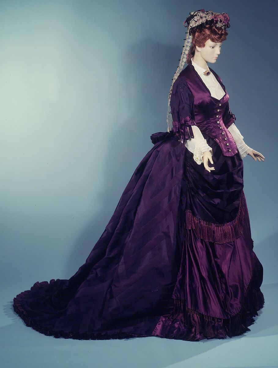 Afternoon dress, House of Worth (French, 1858–1956), silk, mother-of-pearl, metal, French