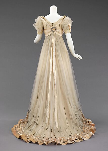 Evening dress, House of Paquin (French, 1891–1956), silk, silver, rhinestones, French