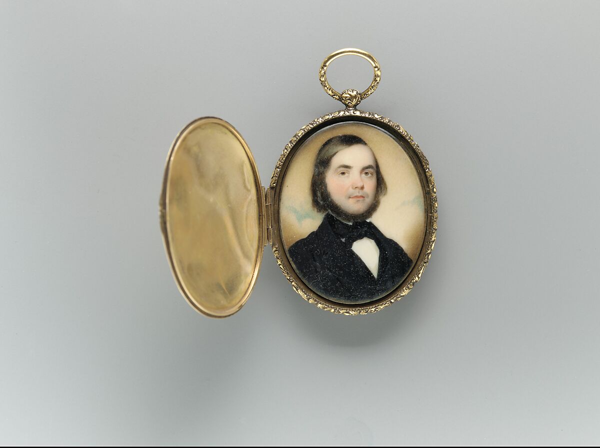 Portrait of a Gentleman, Watercolor on ivory in hinged guilloche locket with cast foliate bezel; verso lens  contains fabric, American 
