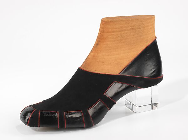 Model No. 397, Steven Arpad (French, 1904–1999), leather, wood, French 