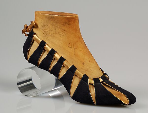 Model No. 266, Steven Arpad (French, 1904–1999), leather, wood, French