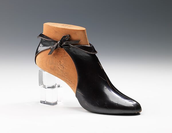 Model No. 174, Steven Arpad (French, 1904–1999), leather, wood, French 