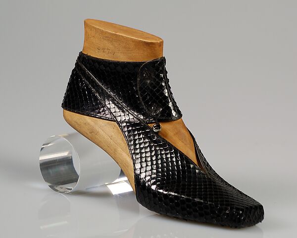 Model No. 165, Steven Arpad (French, 1904–1999), leather, wood, French