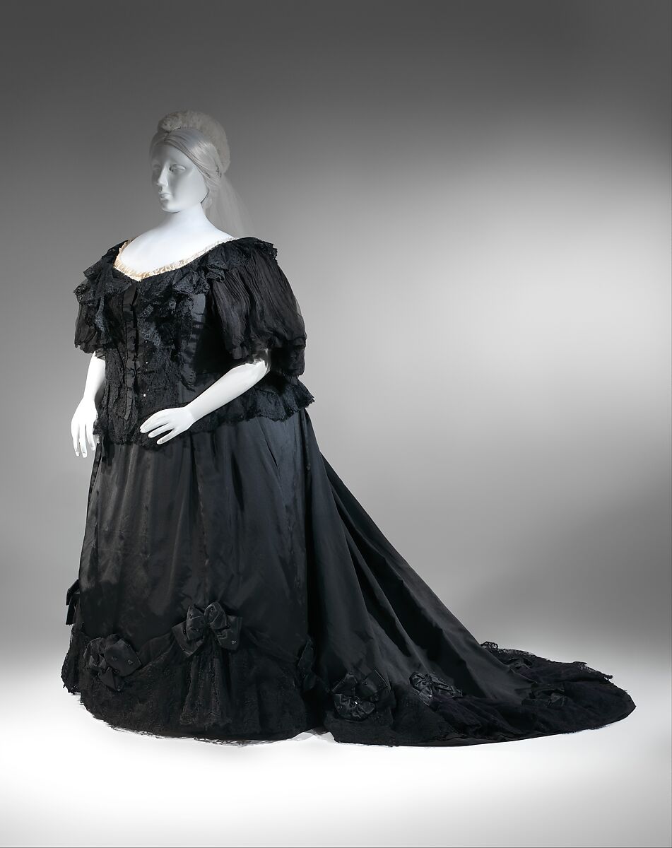 Mourning dress, silk, British