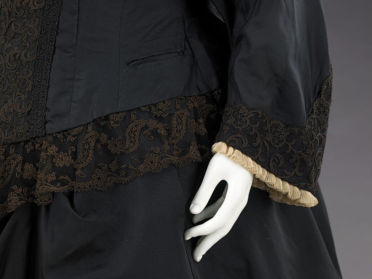 Mourning dress, silk, British