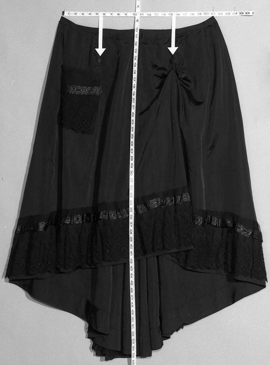 Mourning dress, silk, British