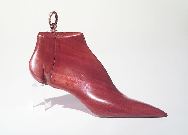 Shoe trees, Pierre Yantorny (Italian, 1874–1936), wood, metal, French