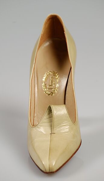 Pumps, Durer, leather, French