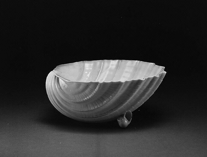 Footed Dish, Ott and Brewer (American, Trenton, New Jersey, 1871–1893), Porcelain, American