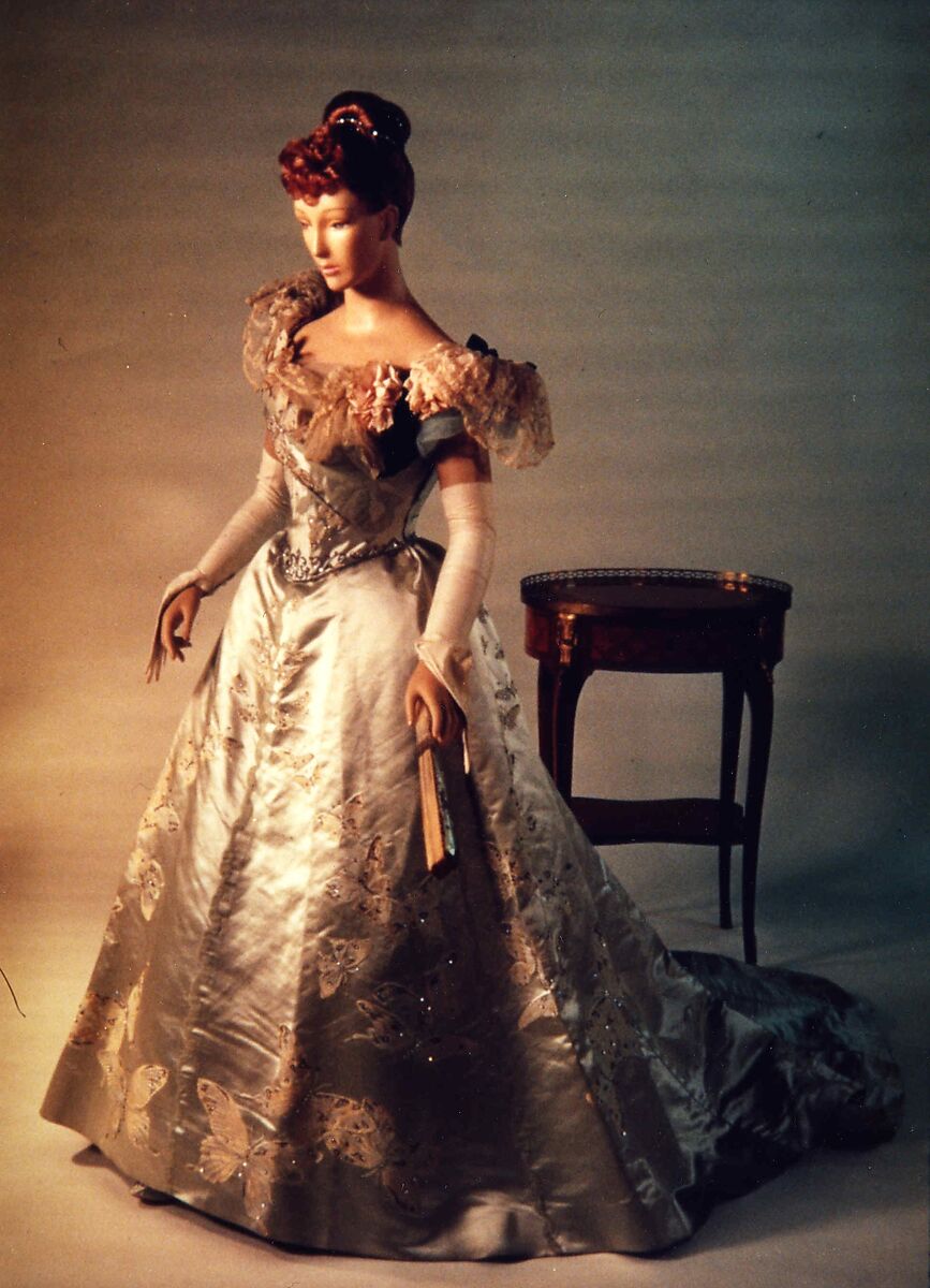 Ball gown, House of Worth (French, 1858–1956), silk, rhinestones, metal, French