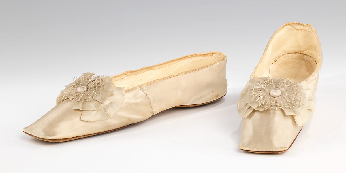 Wedding slippers, silk, probably French 