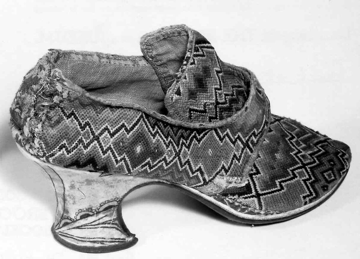 Shoes, wool, linen, silk, British