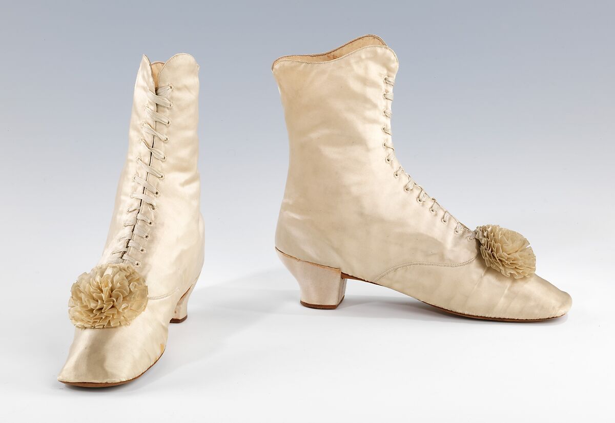 Evening boots, silk, French 