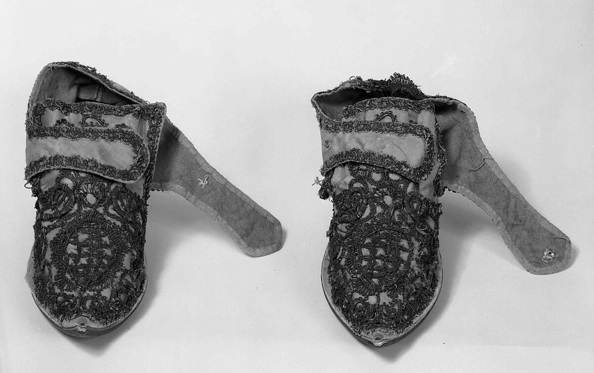 Shoes, silk, metal, probably British