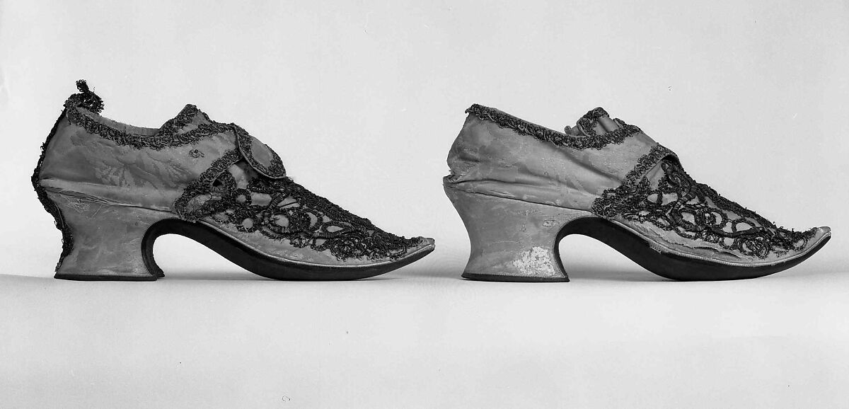 Shoes, silk, metal, probably British