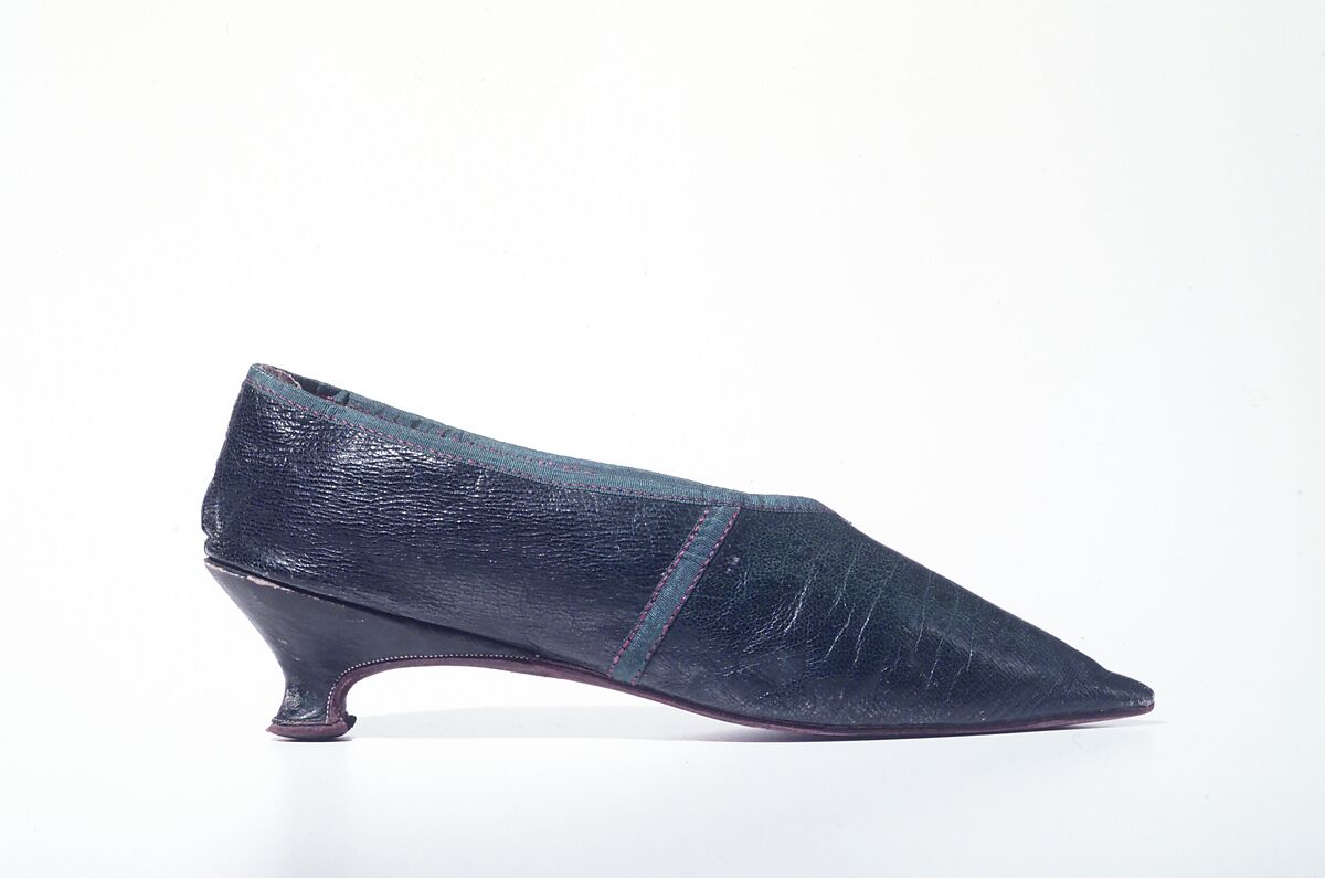 Slippers, leather, probably British