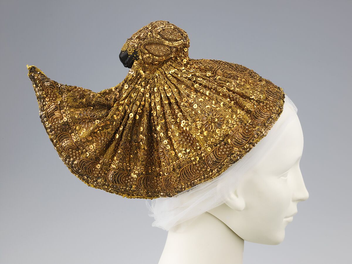 Cap, metal, linen, silk, Austrian 