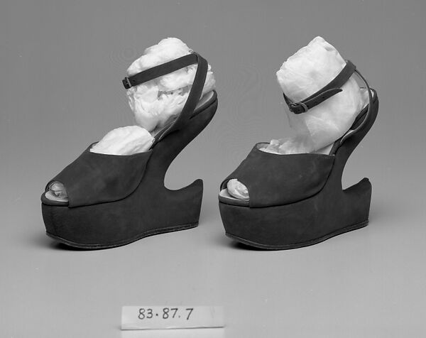 Sandals, Victor, leather, American