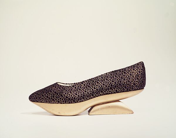 "Kabuki", Beth Levine (American, Patchogue, New York 1914–2006 New York), silk, metal, wood, American