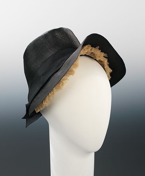 Hat, Elsa Schiaparelli (Italian, 1890–1973), straw, silk, French 
