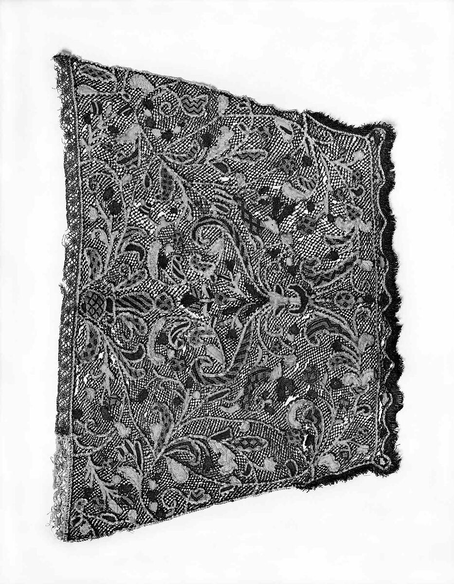 Cuffs, linen, metal, probably European