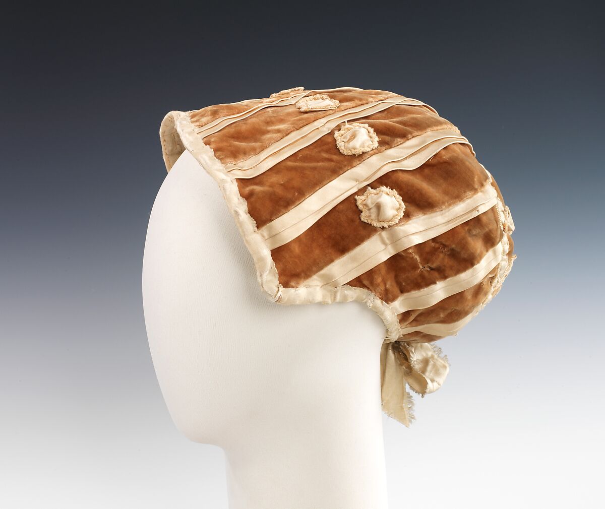 Evening bonnet, silk, American 