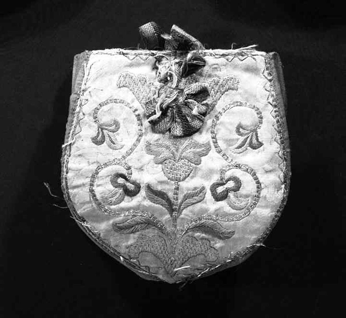 Pouch, silk, metal, Russian