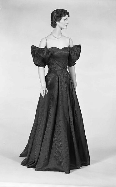 Evening dress, Valentina (American, born Kyiv 1899–1989), silk, American