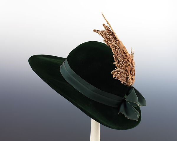Hat, Gilbert Adrian (American, Naugatuck, Connecticut 1903–1959 Hollywood, California), silk, feathers, American 