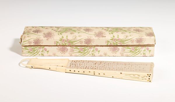 Fan, B. Altman &amp; Co. (American, 1865–1990), ivory, silk, plastic, probably French