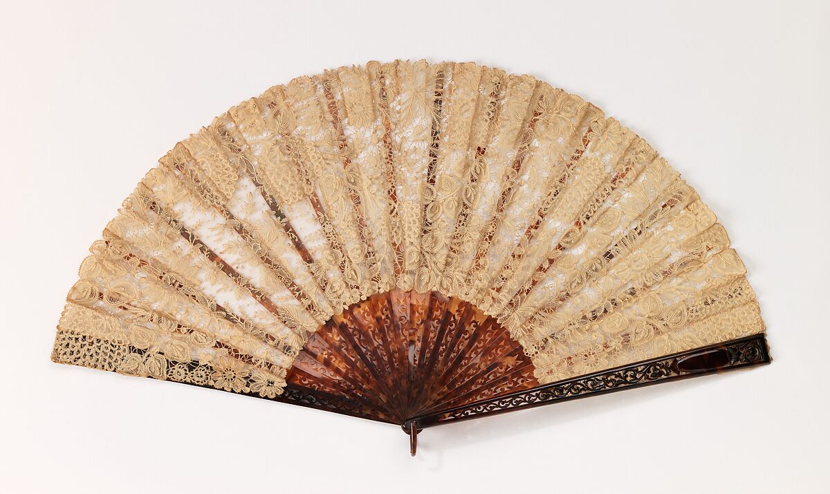 Fan, tortoiseshell, linen, European 