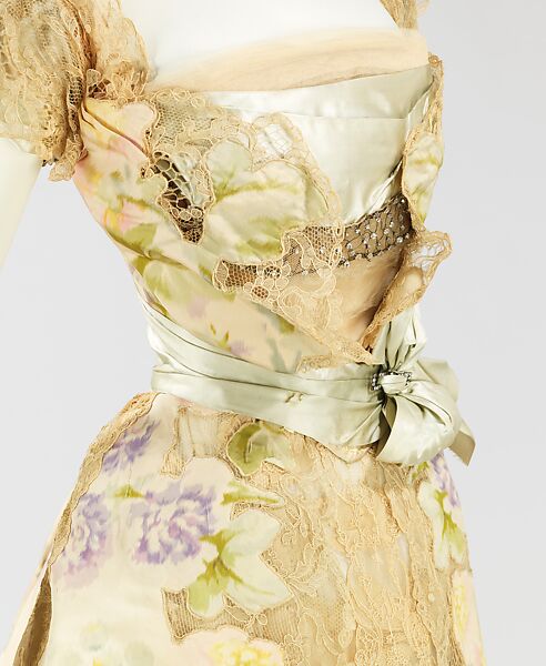Evening dress, House of Worth (French, 1858–1956), silk, cotton, rhinestones, metal, French