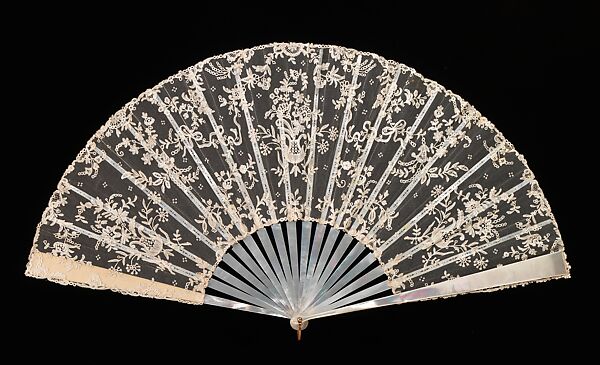 Fan, Tiffany &amp; Co. (1837–present), mother-of-pearl, linen, metal, probably French 