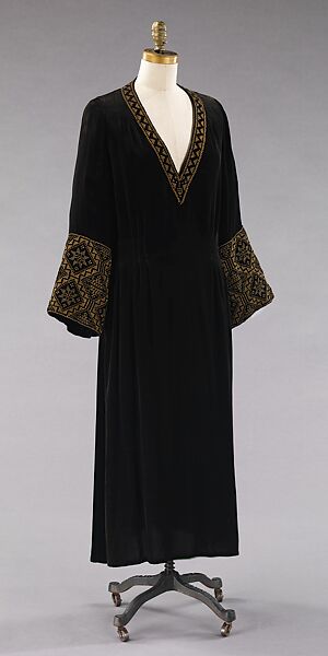 Evening dress, Chez Sonia  American, silk, metal, American