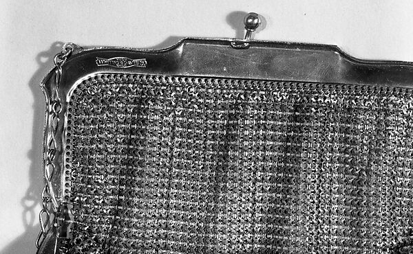 Evening purse, Whiting and Davis Company, Inc. (American, founded 1896), metal, American