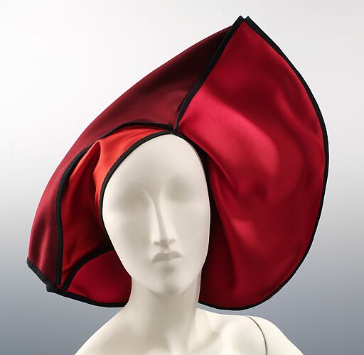 Cocktail hat