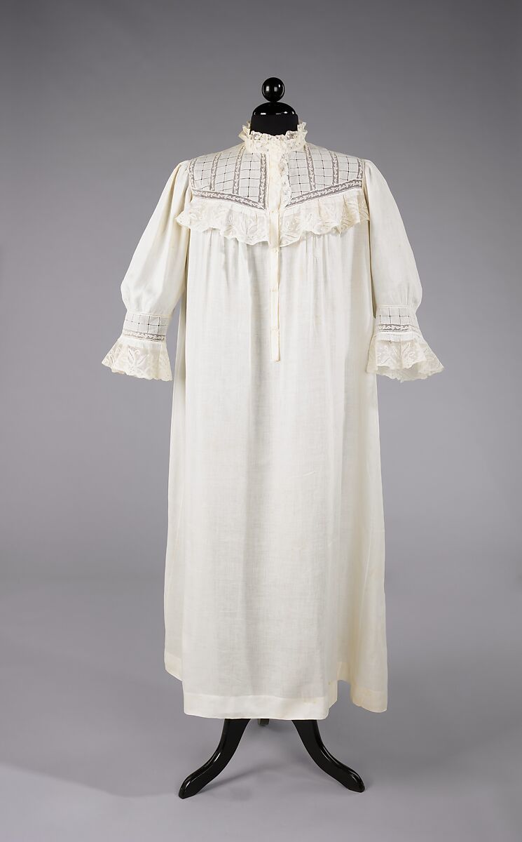 Nightgown, linen, American 