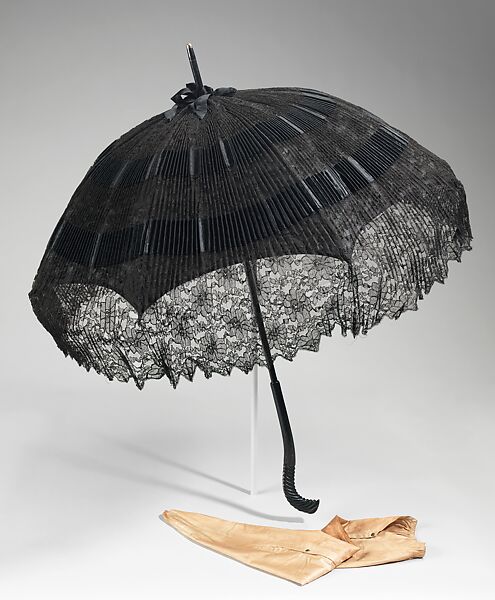 Parasol, silk, wood, metal, cotton, American 