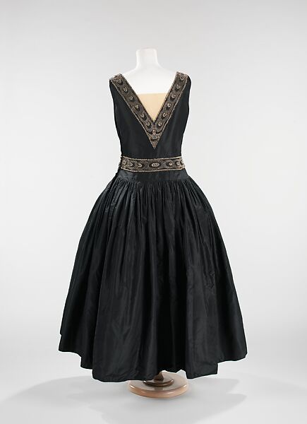 Robe de Style, House of Lanvin (French, founded 1889), silk, rhinestones, pearls, French