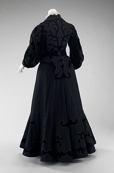 Walking suit, J. Hartjen, wool, silk, fur, American