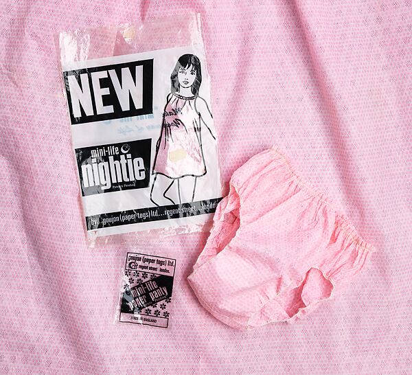 Lingerie, Goujon, Ltd., paper, British