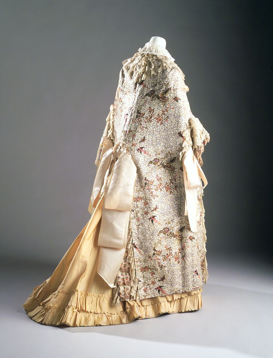 Evening cloak, silk, metal, French