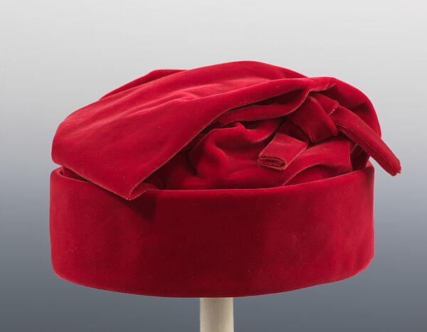 Hat, House of Balenciaga (French, founded 1937), silk, French 