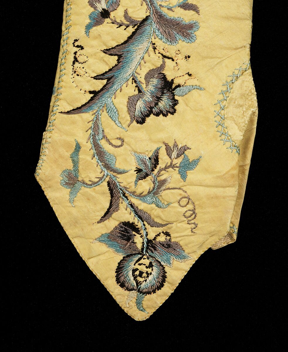 Mitts, silk, British