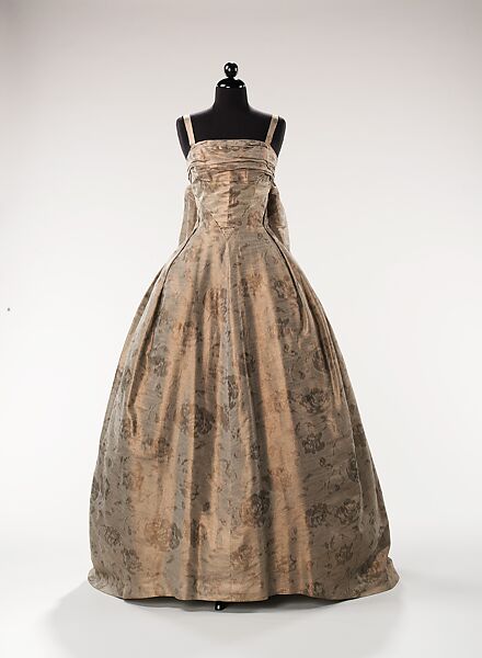 Evening dress, John Cavanagh (British, 1914–2004), Dacron, Lurex, British 