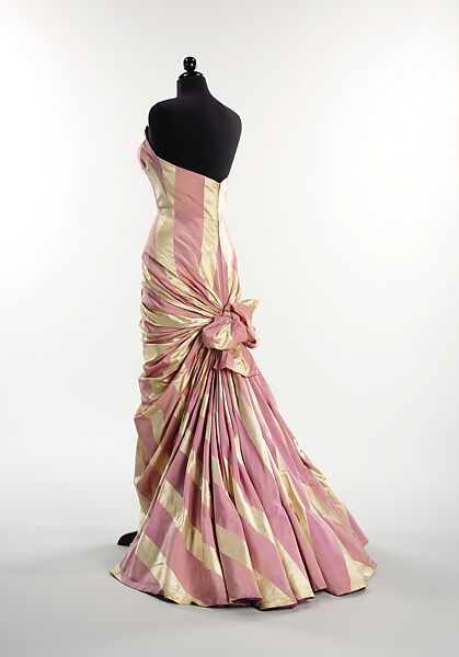 Evening dress, Elsa Schiaparelli (Italian, 1890–1973), silk, French