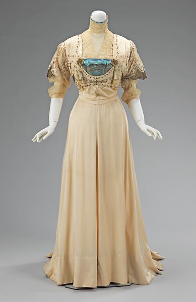 Evening dress, silk, metal, American 